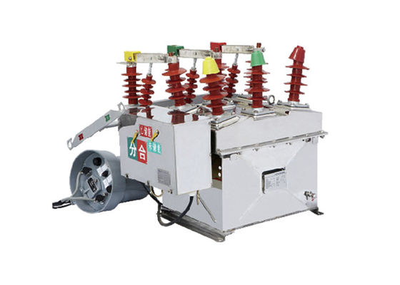 12kV Dış Sıvı Devre Kesicisi Paslanmaz Çelik 3 Kutuplu Dış Güçlü Sıvı Devre Kesicisi Gümüş Renkli