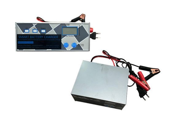 Akıllı Dijital Ekranlı Gümüş Renkli Jump Starter Taşınabilir Şarj Aracı Kurşun Asitli Pil Şarj Sağlayıcı